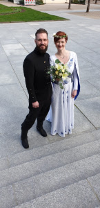 Свадебный наряд для наших покупателей из Германии: мужской костюм из натуральной шерсти, брюки изо льна, косоворотка льняная, платье женское.
